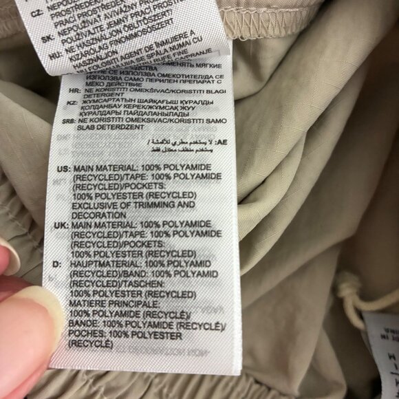 NWOT Adidas Men’s Premium Woven Ripstop Cargo Pants Beige Sz M Streetwear - Picture 7 of 8